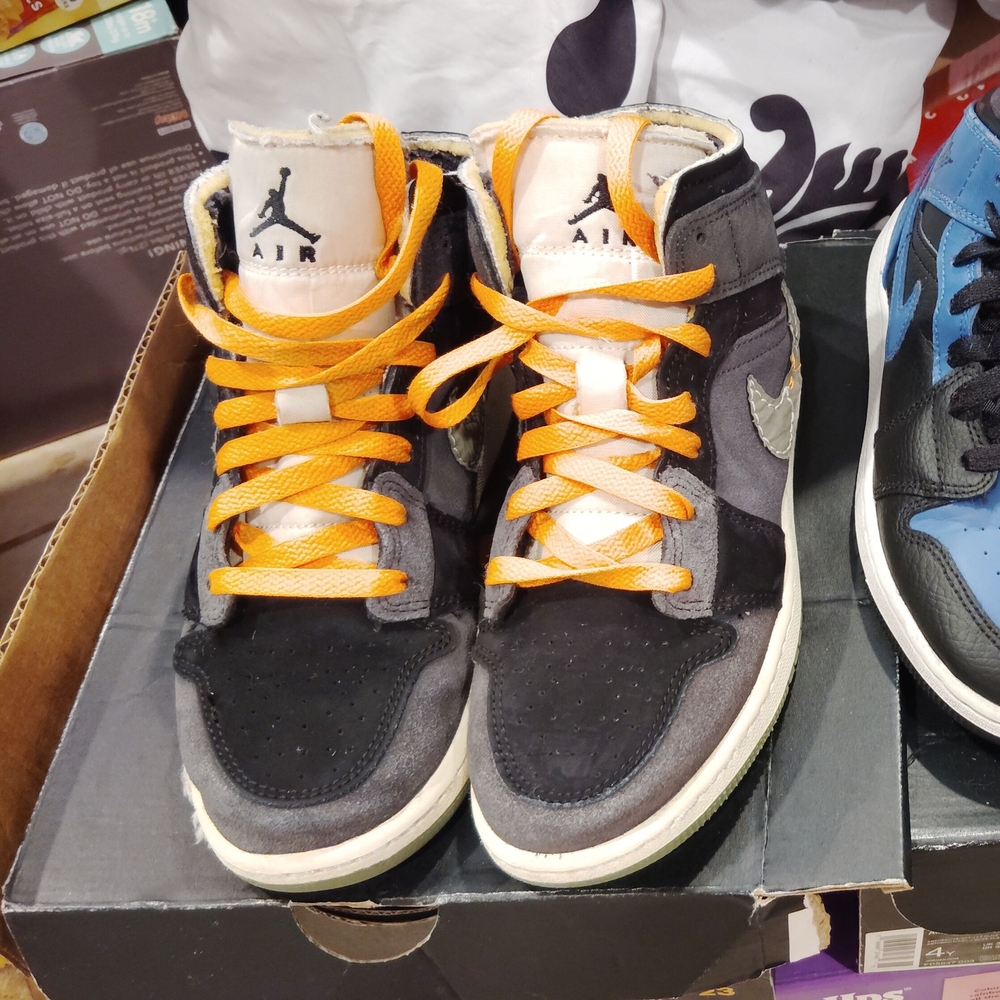 Black and Gray High-Top Sneakers with Orange Laces - Picture 5 of 5